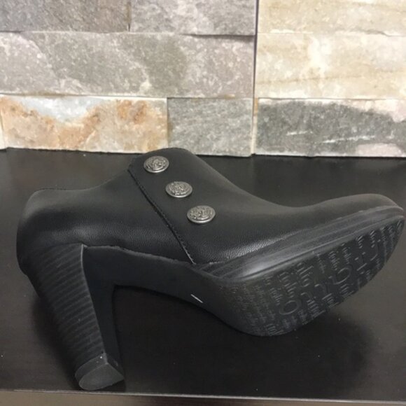 Rialto Penston Ankle Booties - Picture 5 of 7